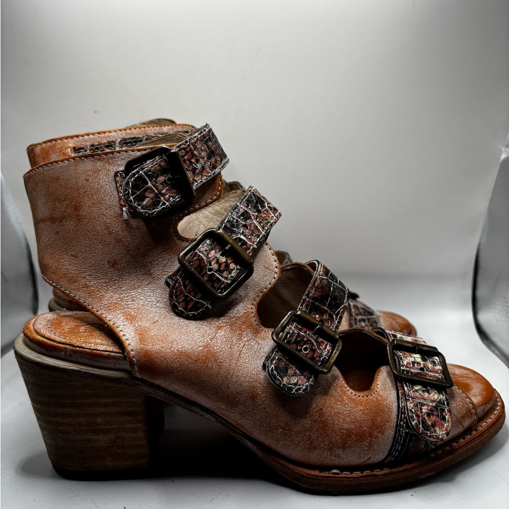 Freebird by Steven “Quail” Sandals – Women’s Size 8